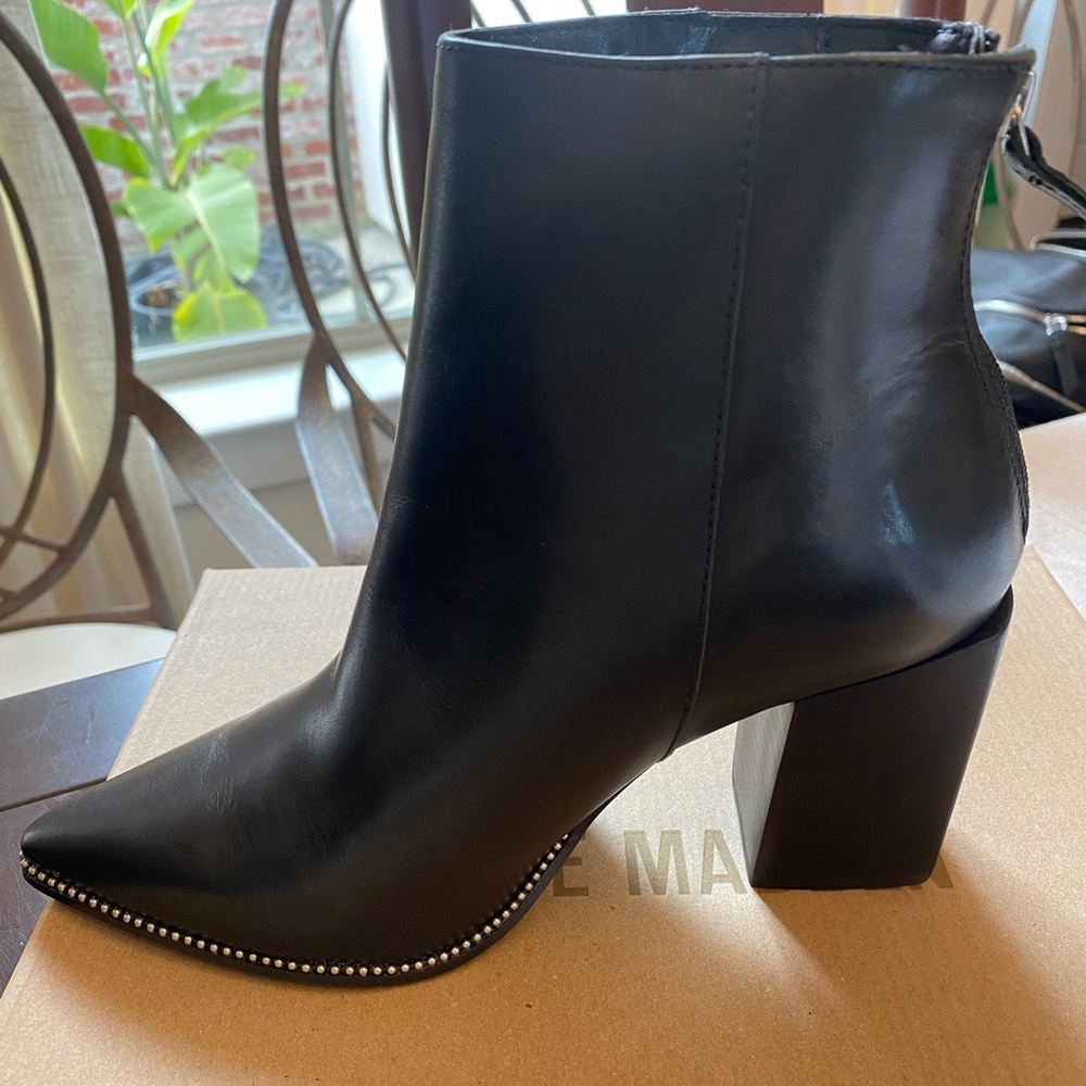 Steve Madden Black Leather Olga Bootie BRAND NEW
